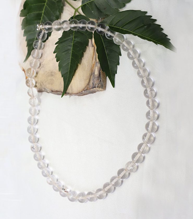 Clear quartz 18″ with 925 sterling silver hook